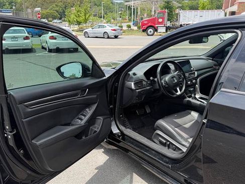 Used 2020 Honda Accord Sport image 20