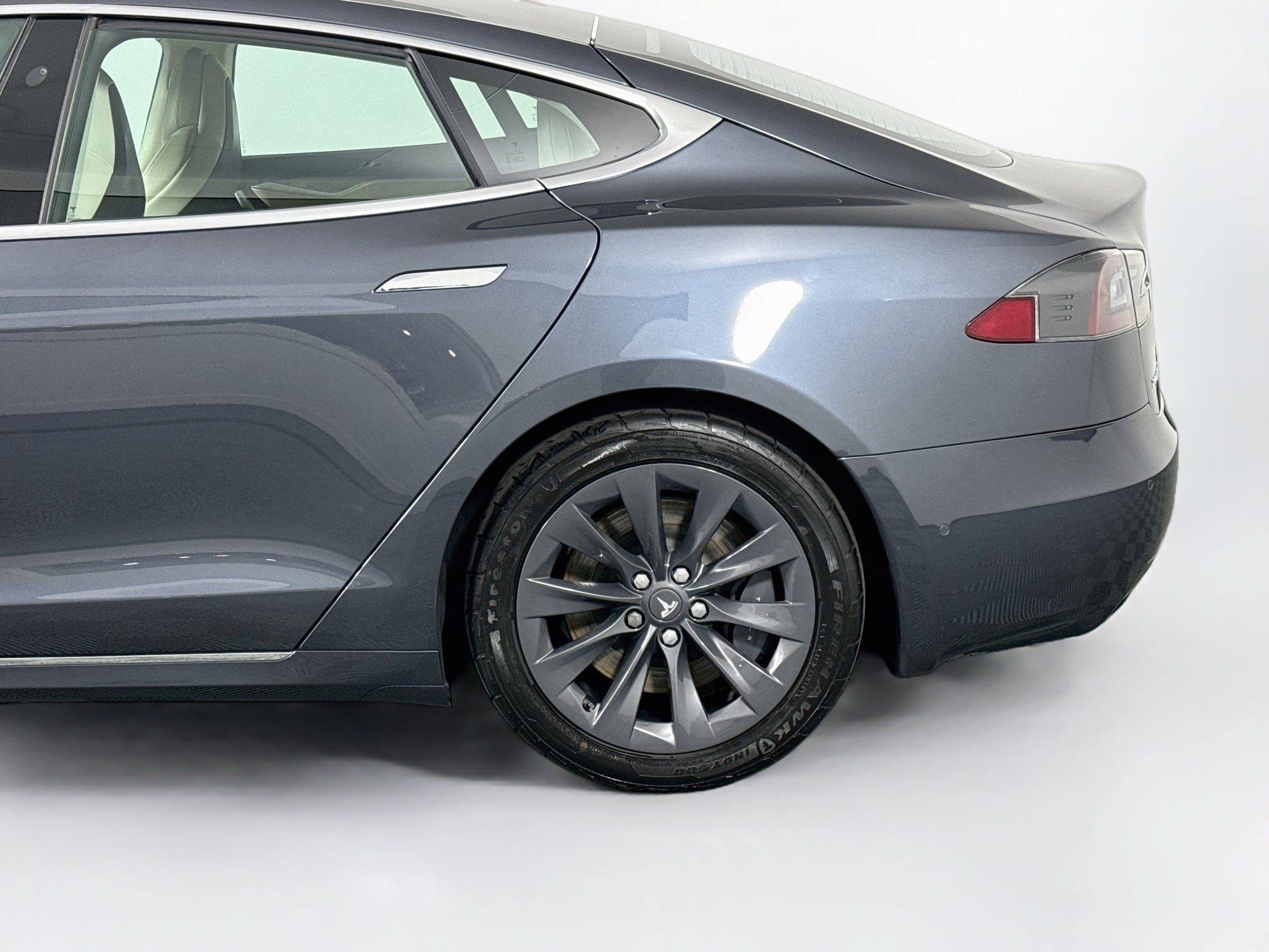 Used 2018 Tesla Model S 75D AWD/4WD image 42