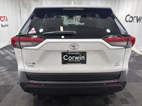 New 2025 Toyota RAV4 LE image 5