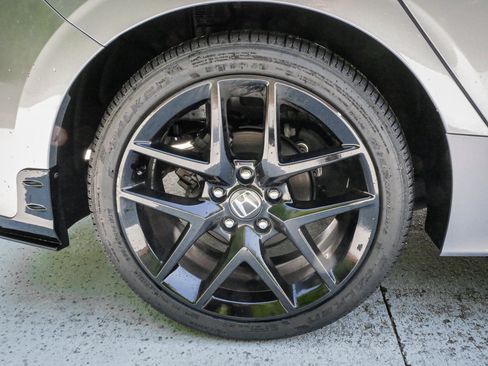 Used 2022 Honda Civic Sport image 13