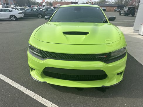 Used 2023 Dodge Charger R/T w/ Performance Handling Group image 3