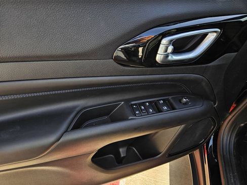 New 2026 Jeep Compass Latitude AWD/4WD image 15
