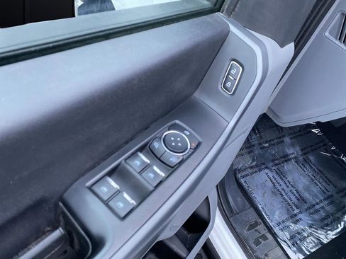 Used 2024 Ford F250 XLT image 34