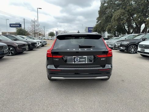 New 2026 Volvo V60 B5 Cross Country Plus w/ Protection Package Premier AWD/4WD image 5