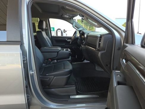 Used 2023 Chevrolet Silverado 1500 LT AWD/4WD image 40