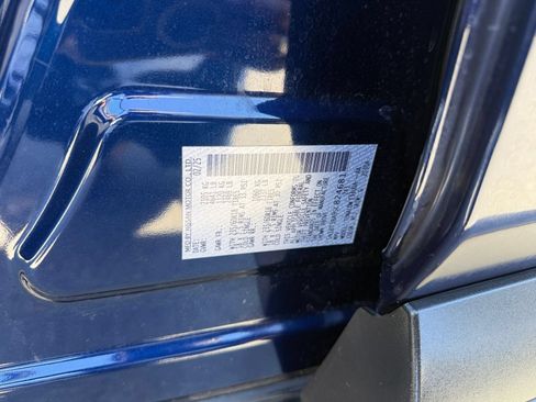Used 2025 Nissan Rogue SV FWD image 28