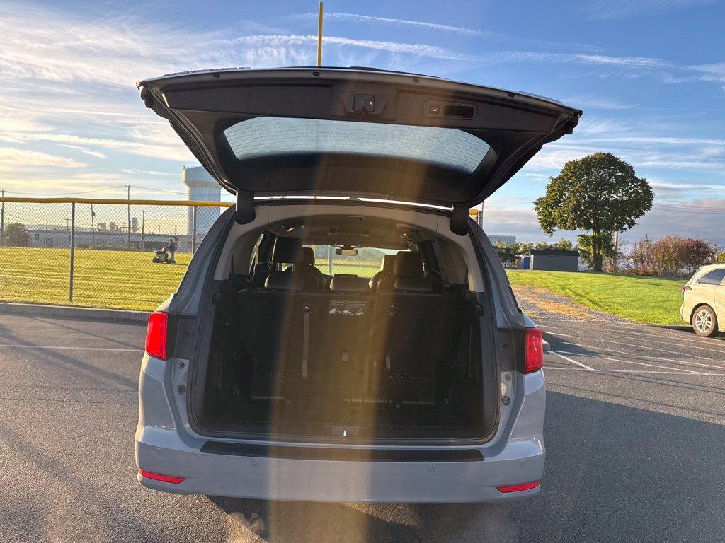 Used 2023 Honda Odyssey Touring image 9