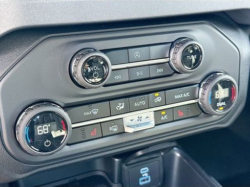 New 2025 Ford Bronco Big Bend AWD/4WD image 11