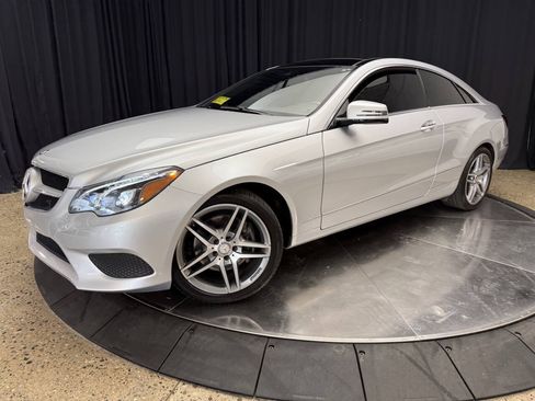 Used 2014 Mercedes-Benz E 350 4MATIC Coupe image 2