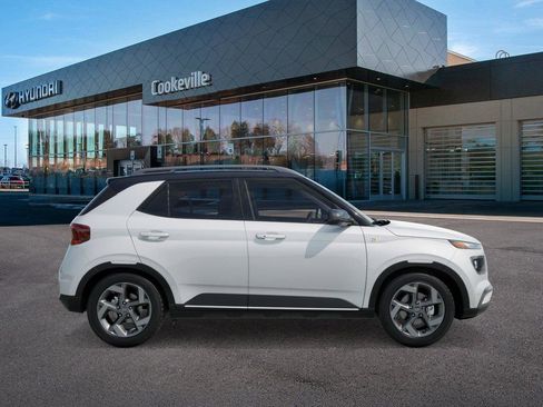 New 2026 Hyundai Venue SEL image 7