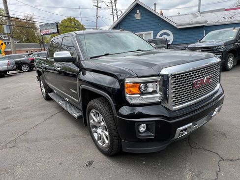 Used 2014 GMC Sierra 1500 Denali w/ Driver Alert Package AWD/4WD image 6