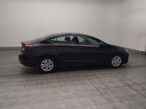 Used 2020 Hyundai Elantra SE FWD image 10
