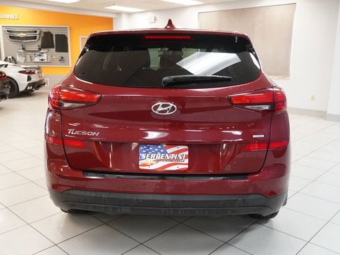 Used 2019 Hyundai Tucson SE w/ Cargo Package AWD/4WD image 8