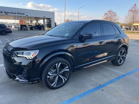 Used 2024 Audi Q3 2.0T Premium Plus image 1