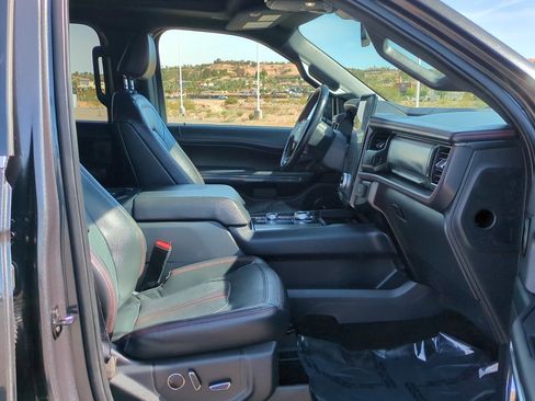 Used 2023 Ford Expedition Max Limited image 33