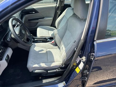 Used 2016 Honda Accord LX image 5