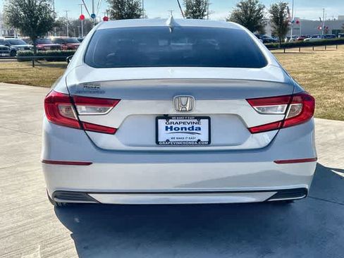 Used 2020 Honda Accord LX image 6