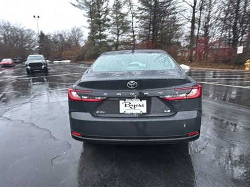 Used 2025 Toyota Camry LE image 30