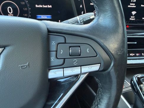 Used 2021 Cadillac Escalade ESV Sport w/ Driver Assist Tech Package AWD/4WD image 19