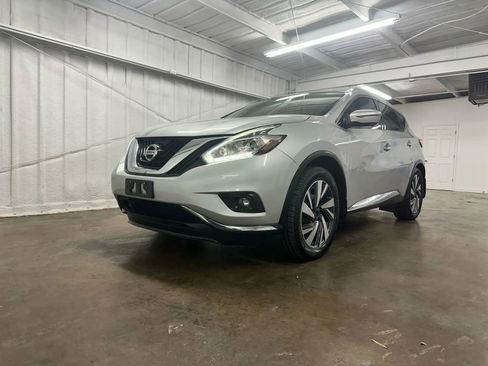Used 2017 Nissan Murano Platinum image 11