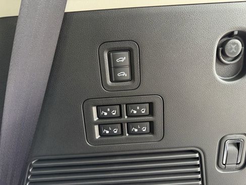 New 2026 INFINITI QX80 Luxe w/ Cargo Package image 29