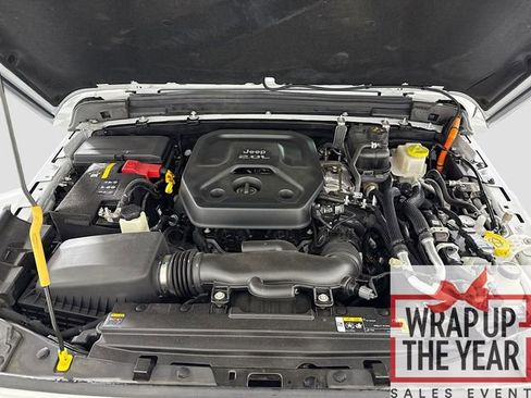 Used 2023 Jeep Wrangler Unlimited Sahara w/ Cold Weather Group image 28