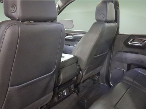 Used 2025 GMC Sierra 1500 SLT image 22