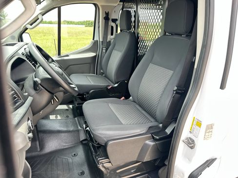 Used 2024 Ford Transit 250 Low Roof w/ Exterior Upgrade Package RWD image 11