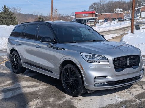 Used 2023 Lincoln Aviator Black Label w/ Jet Package image 1