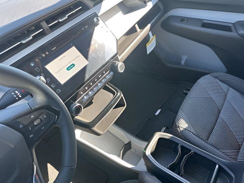 New 2027 Chevrolet Bolt LT w/ Comfort Package FWD image 27