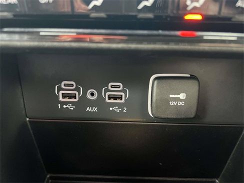 Certified 2023 Jeep Grand Cherokee Limited w/ Black Appearance Package image 35