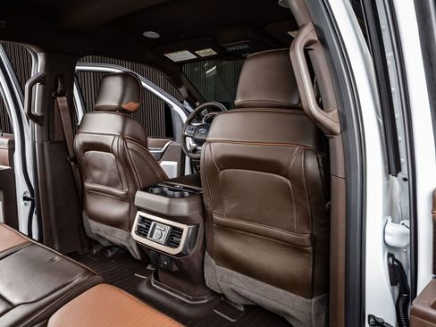 Used 2024 Ford F350 King Ranch w/ Chrome Package image 32