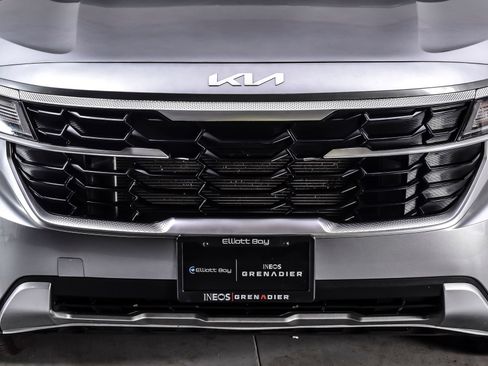 Used 2024 Kia Seltos LX AWD/4WD image 10