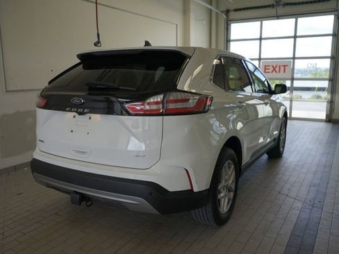 Used 2022 Ford Edge SEL w/ Convenience Package AWD/4WD image 14