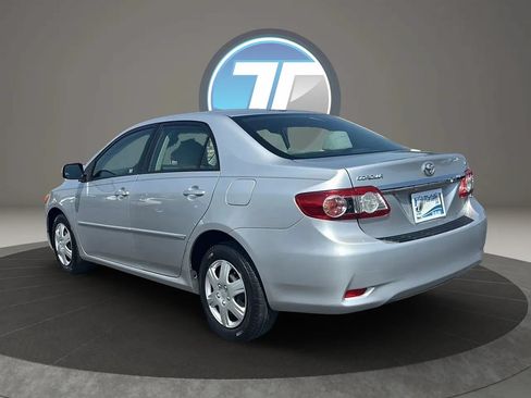 Used 2011 Toyota Corolla LE FWD image 18