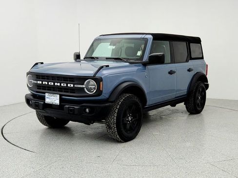 Used 2024 Ford Bronco Black Diamond image 1