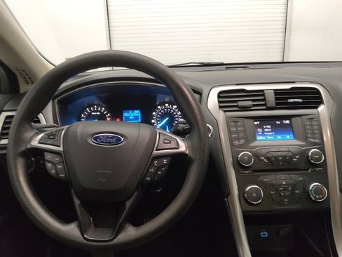 Used 2017 Ford Fusion S FWD image 22