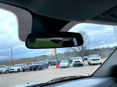 Used 2016 RAM 1500 Express image 14