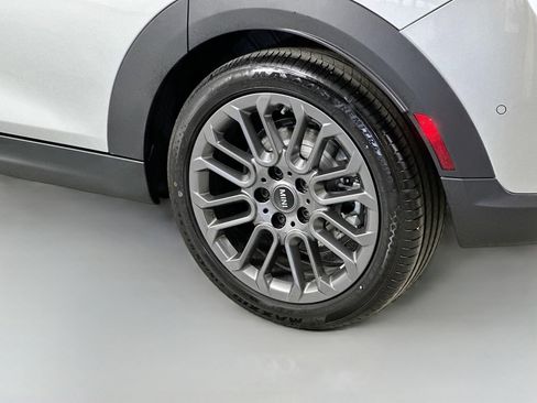 New 2025 MINI Cooper S image 28