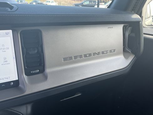Certified 2025 Ford Bronco Outer Banks image 19