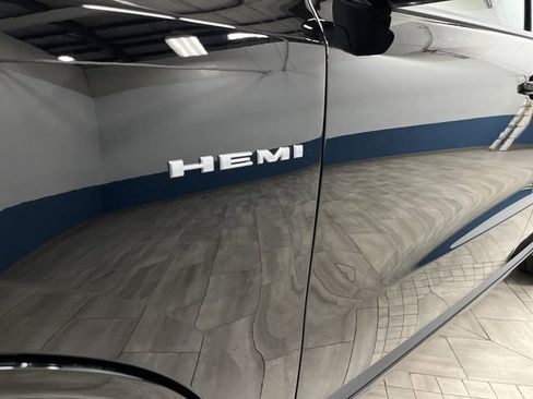 Used 2025 Dodge Durango R/T image 39