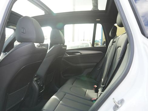 Used 2019 BMW X3 sDrive30i w/ M Sport Package 2 RWD image 17