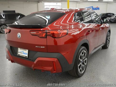Used 2024 BMW X2 xDrive28i image 10