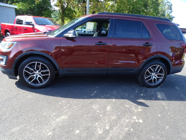 Used 2016 Ford Explorer Sport w/ Equipment Group 401A AWD/4WD image 20
