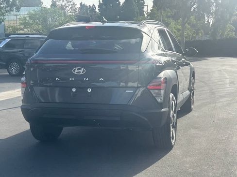 Used 2024 Hyundai Kona SEL AWD/4WD image 3