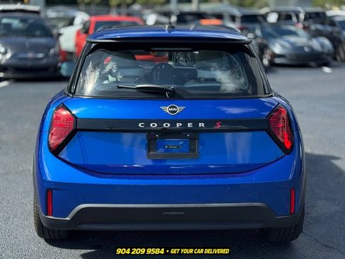 Used 2025 MINI Cooper S FWD image 5