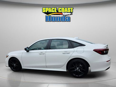 Certified 2026 Honda Civic Sport image 9