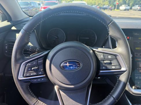 Used 2023 Subaru Outback Premium AWD/4WD image 15