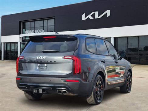 Certified 2022 Kia Telluride SX w/ SX Prestige Package image 5