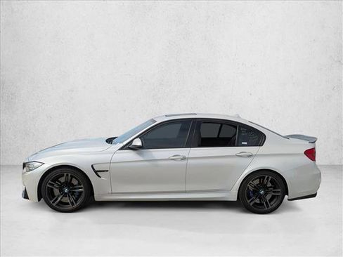 Used 2016 BMW M3 RWD image 8